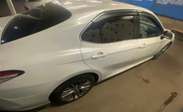 Toyota Camry 2018 года за 10 000 000 тг. в Алматы фото 4