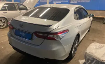 Toyota Camry 2018 года за 10 000 000 тг. в Алматы