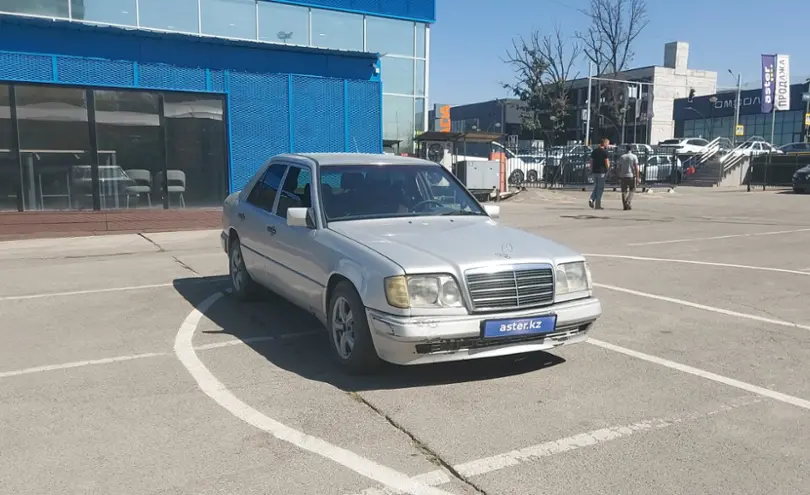 Mercedes-Benz E-Класс 1993 года за 2 200 000 тг. в Алматы фото 2