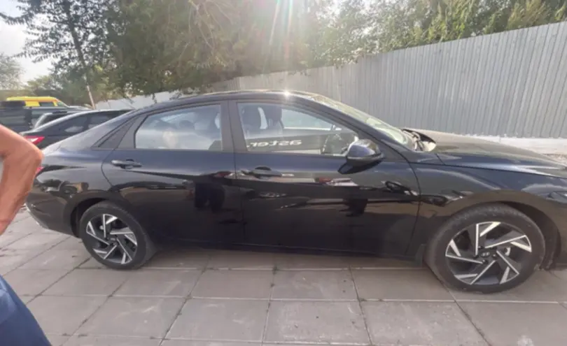 Hyundai Elantra 2025 года за 10 800 000 тг. в Уральск фото 4