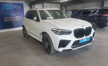 BMW X5 2022 года за 42 000 000 тг. в Астана фото 2
