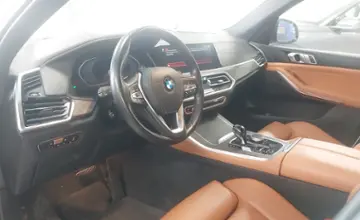 BMW X5 2022 года за 42 000 000 тг. в Астана фото 5