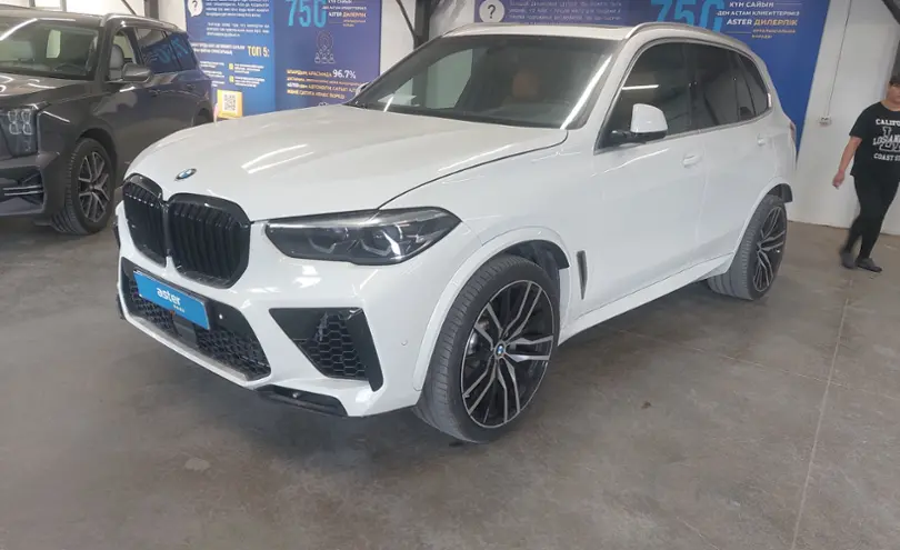 BMW X5 2022 года за 42 000 000 тг. в Астана