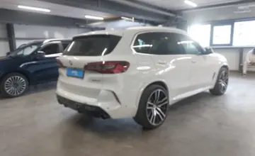 BMW X5 2022 года за 42 000 000 тг. в Астана фото 3