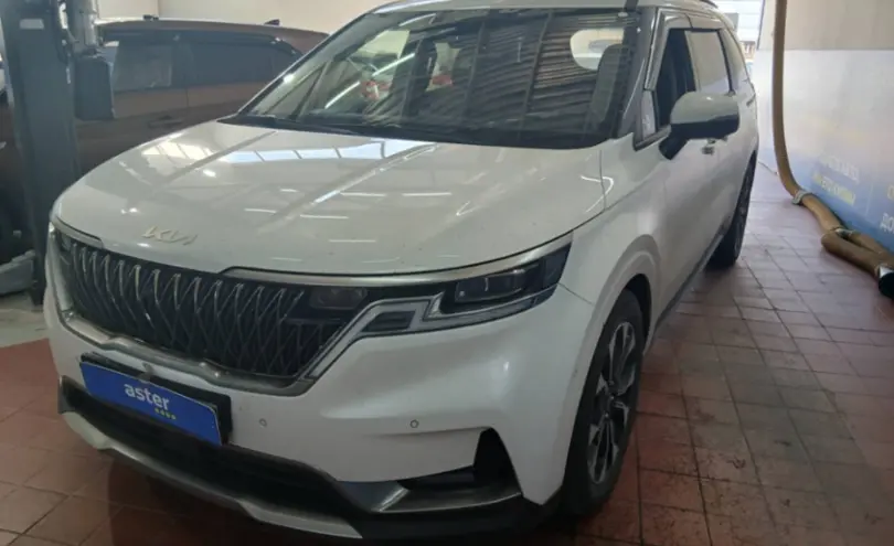Kia Carnival 2021 года за 21 000 000 тг. в Астана