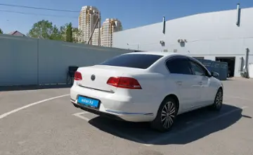 Volkswagen Passat 2012 года за 6 000 000 тг. в Шымкент фото 3