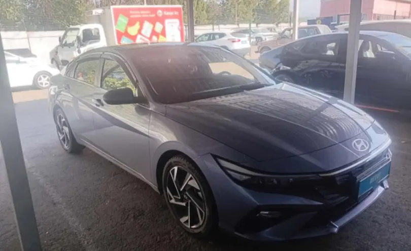 Hyundai Elantra 2023 года за 8 200 000 тг. в Алматы фото 3