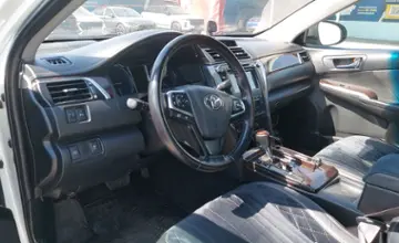 Toyota Camry 2015 года за 10 500 000 тг. в Шымкент фото 5