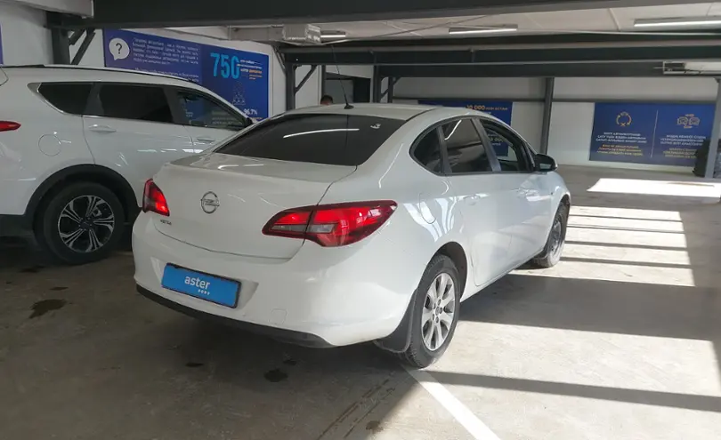 Opel Astra 2014 года за 6 000 000 тг. в Астана фото 3