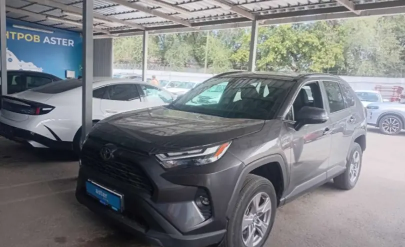 Toyota RAV4 2022 года за 16 000 000 тг. в Алматы