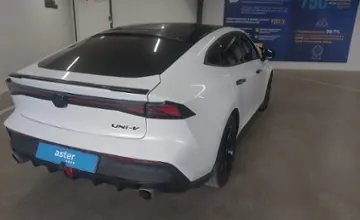 Changan UNI-V 2023 года за 8 500 000 тг. в Астана фото 3