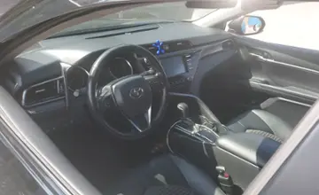 Toyota Camry 2019 года за 9 500 000 тг. в Алматы фото 5