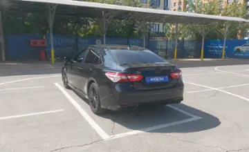 Toyota Camry 2019 года за 9 500 000 тг. в Алматы фото 4