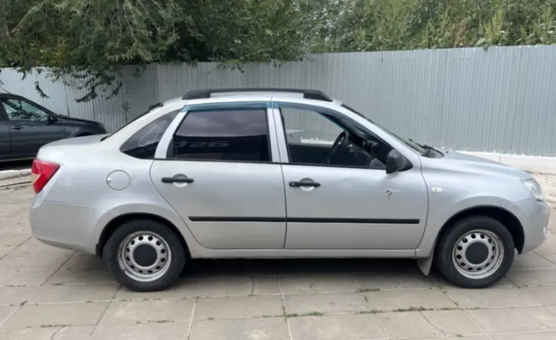 LADA (ВАЗ) Granta 2012 года за 2 000 000 тг. в Уральск фото 4