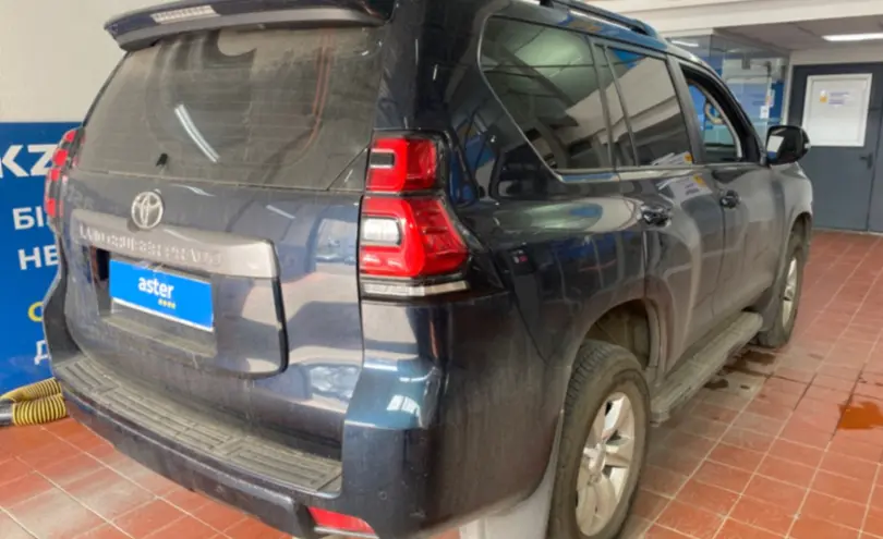 Toyota Land Cruiser Prado 2021 года за 27 000 000 тг. в Астана фото 5