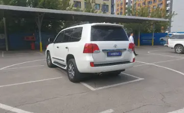 Toyota Land Cruiser 2015 года за 27 000 000 тг. в Алматы фото 4