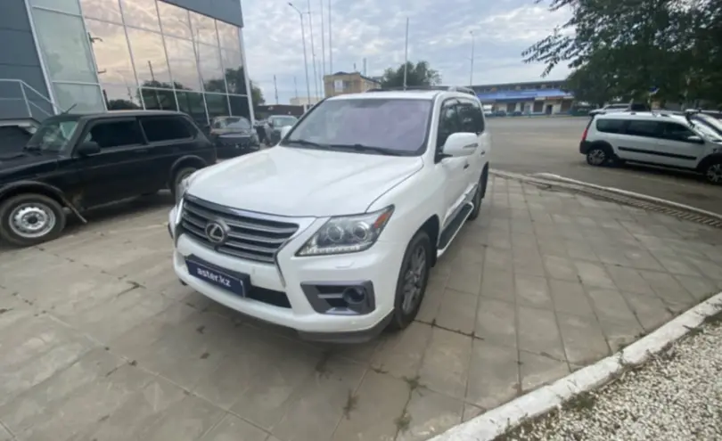 Lexus LX 2013 года за 22 000 000 тг. в Уральск