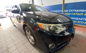 Toyota Camry 2013 года за 8 200 000 тг. в Астана фото 3