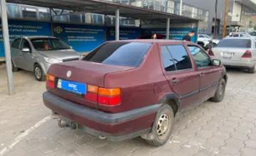 Volkswagen Vento 1994 года за 900 000 тг. в Караганда