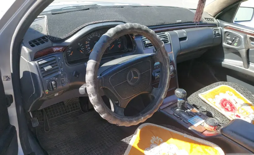 Mercedes-Benz E-Класс 1995 года за 3 000 000 тг. в Шымкент фото 5