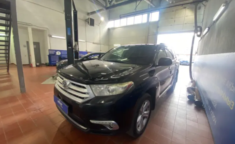 Toyota Highlander 2011 года за 12 500 000 тг. в Астана
