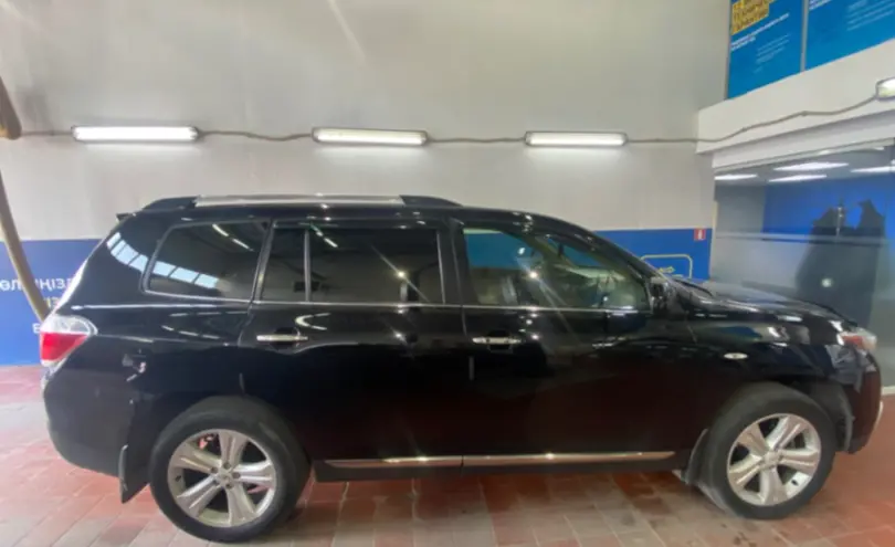 Toyota Highlander 2011 года за 12 500 000 тг. в Астана фото 4