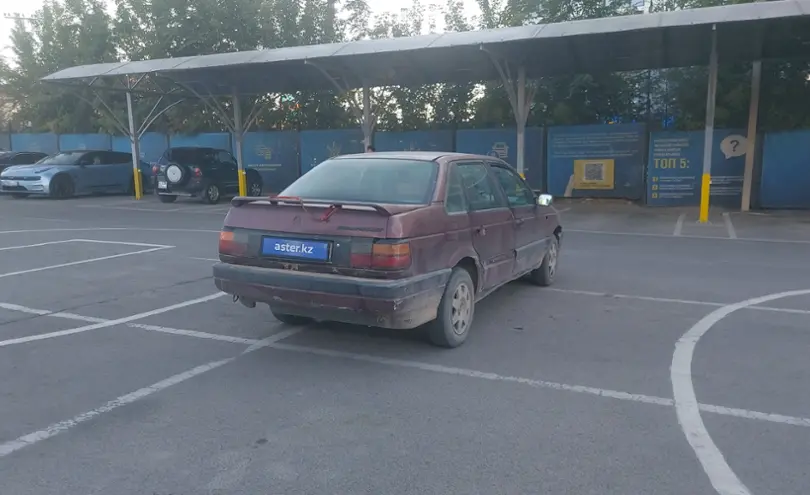 Volkswagen Passat 1990 года за 300 000 тг. в Алматы фото 3