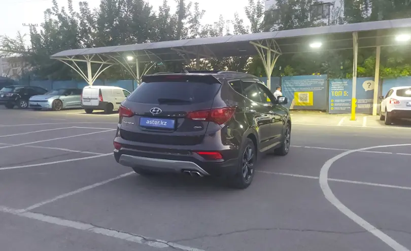 Hyundai Santa Fe 2016 года за 10 500 000 тг. в Алматы фото 3
