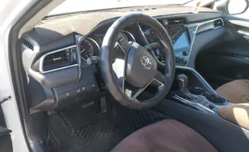 Toyota Camry 2020 года за 13 000 000 тг. в Шымкент фото 5