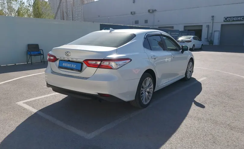 Toyota Camry 2020 года за 13 000 000 тг. в Шымкент фото 3