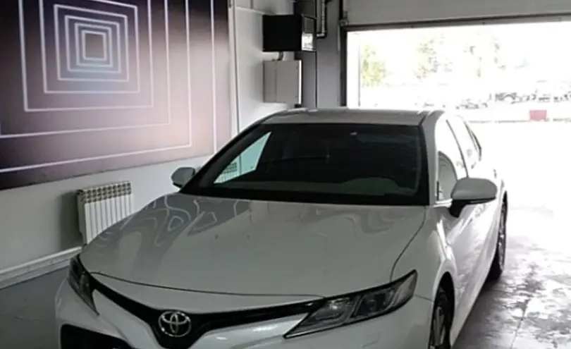 Toyota Camry 2020 года за 13 500 000 тг. в Павлодар