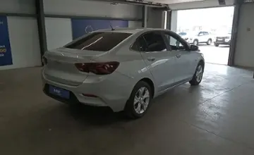 Chevrolet Onix 2024 года за 9 200 000 тг. в Астана фото 3