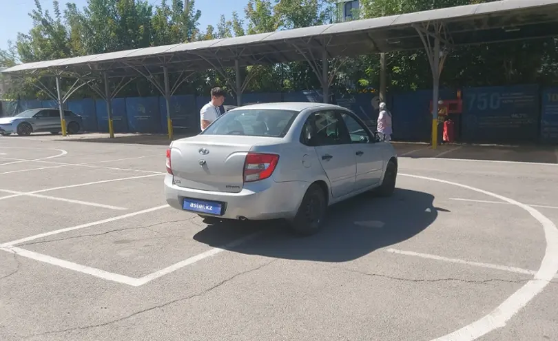 LADA (ВАЗ) Granta 2016 года за 2 500 000 тг. в Алматы фото 3