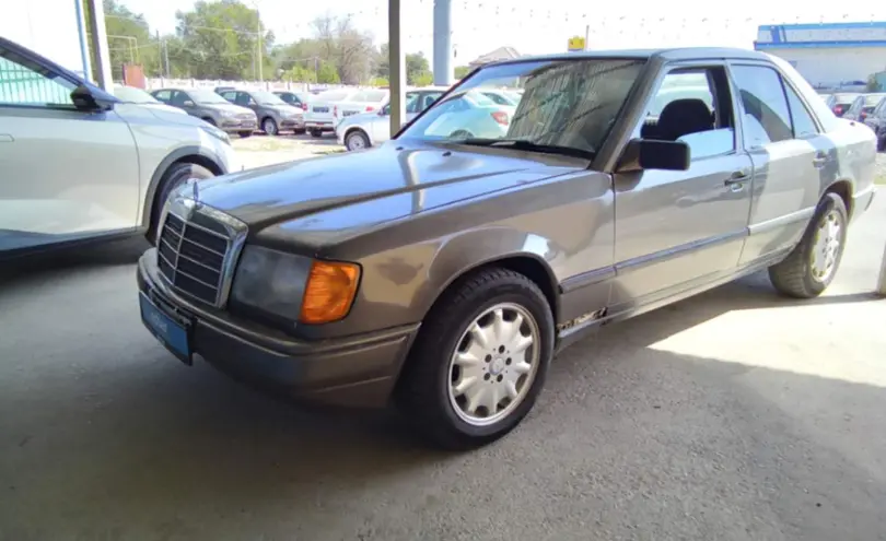 Mercedes-Benz W124 1989 года за 1 000 000 тг. в Тараз