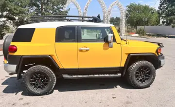 Toyota FJ Cruiser 2007 года за 12 990 000 тг. в Алматы фото 3