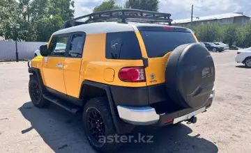 Toyota FJ Cruiser 2007 года за 12 990 000 тг. в Алматы