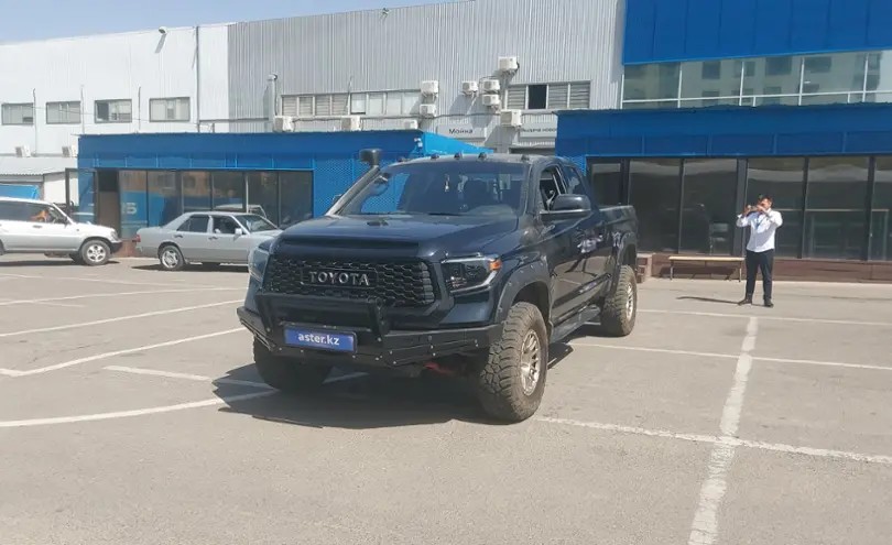 Toyota Tundra 2014 года за 25 000 000 тг. в Алматы
