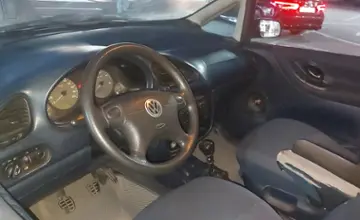 Volkswagen Sharan 2000 года за 1 550 000 тг. в Алматы фото 5