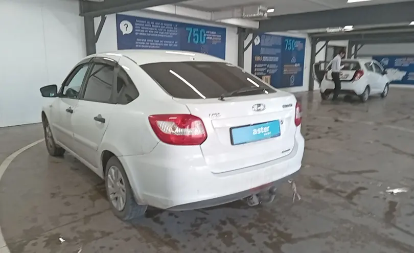 LADA (ВАЗ) Granta 2017 года за 2 700 000 тг. в Астана фото 4