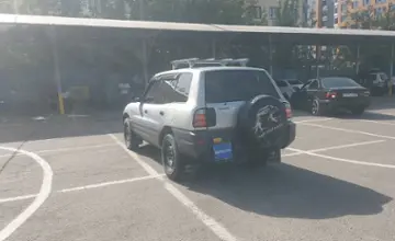 Toyota RAV4 1998 года за 2 000 000 тг. в Алматы фото 4