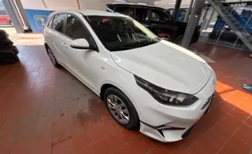 Kia Ceed 2023 года за 10 000 000 тг. в Астана фото 3