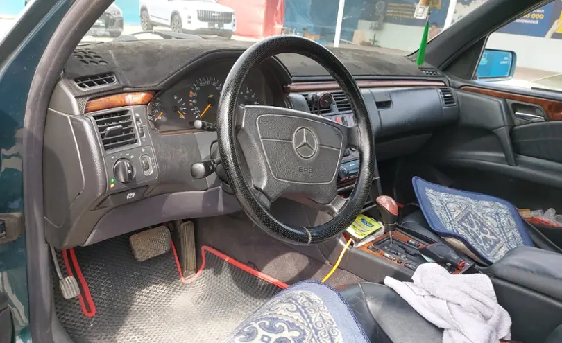Mercedes-Benz E-Класс 1998 года за 3 500 000 тг. в Шымкент фото 5