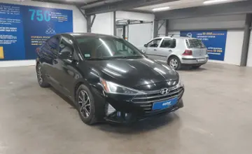 Hyundai Elantra 2018 года за 5 000 000 тг. в Астана фото 2