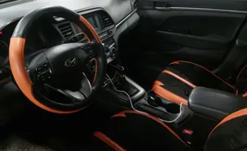Hyundai Elantra 2018 года за 5 000 000 тг. в Астана фото 5