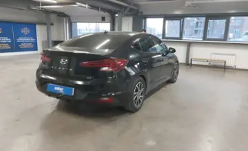 Hyundai Elantra 2018 года за 5 000 000 тг. в Астана фото 3