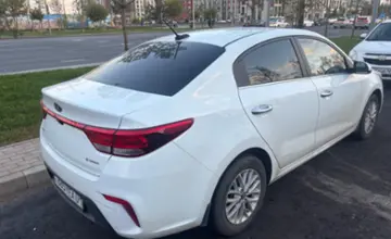 Kia Rio 2018 года за 7 000 000 тг. в Астана