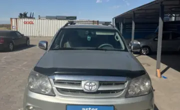 Toyota Fortuner 2006 года за 7 000 000 тг. в Караганда фото 2