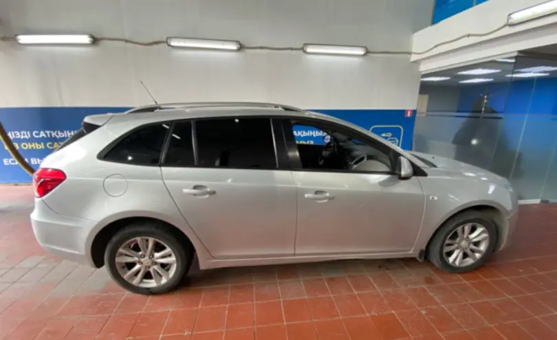Chevrolet Cruze 2012 года за 4 500 000 тг. в Астана фото 4