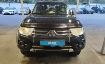 Mitsubishi L200 2014 года за 8 500 000 тг. в Алматы фото 2