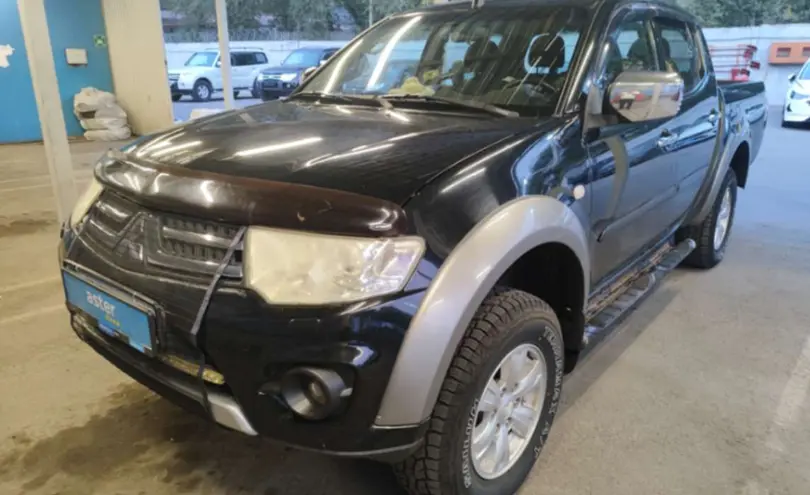 Mitsubishi L200 2014 года за 8 500 000 тг. в Алматы